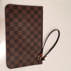 Louis Vuitton Pochette